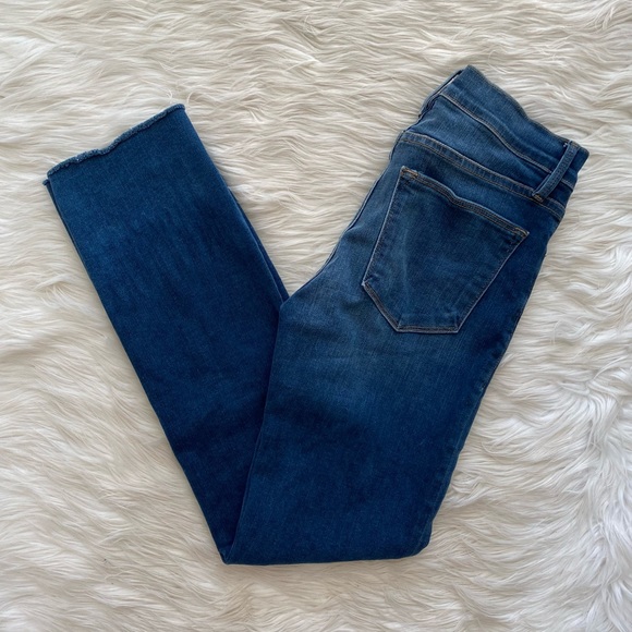 Frame Denim Straight Leg Step Hem High Rise Jeans - Picture 2 of 12